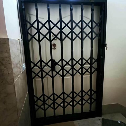 accordion-door-protection-apartment-abj عکس درب حفاظ آکاردئونی