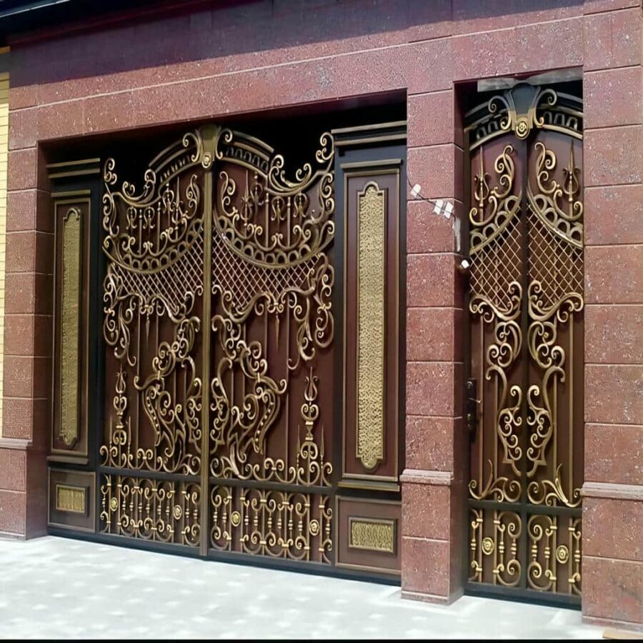 طراحی و ساخت انواع درب آهنی ویلا