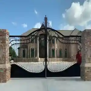 درب حیاط آهنی ساده شیک