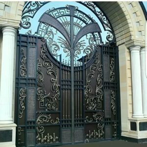 خرید درب حیاط آهنی شیک