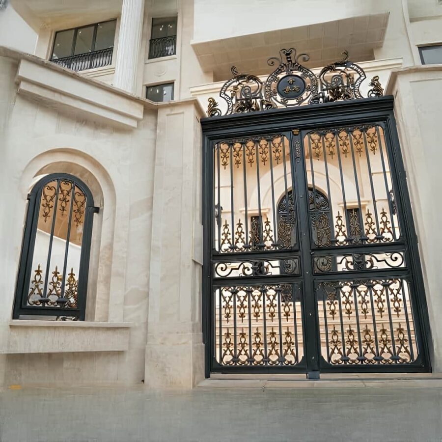 درب فلزی ورسای کلاسیک لوکس