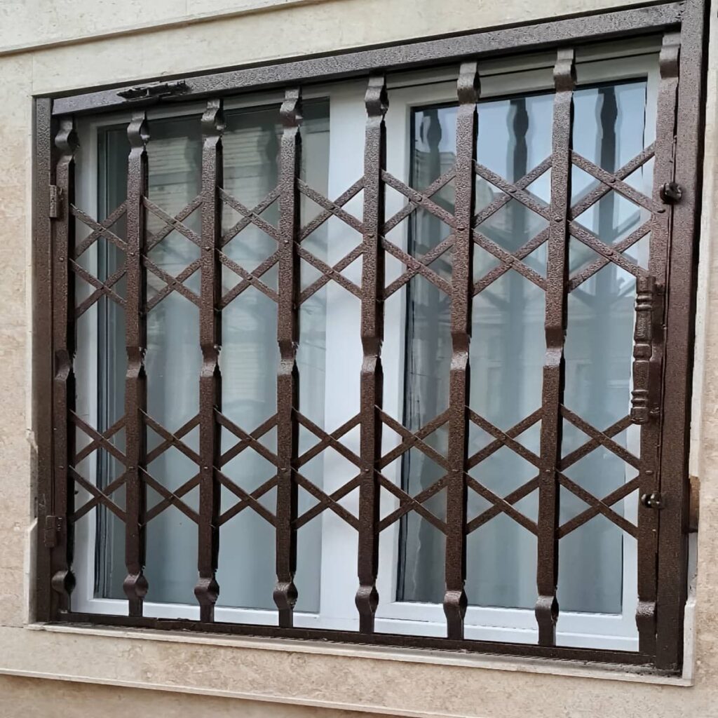 خرید درب آکاردئونی ویلا دوگل در ایرانشهر