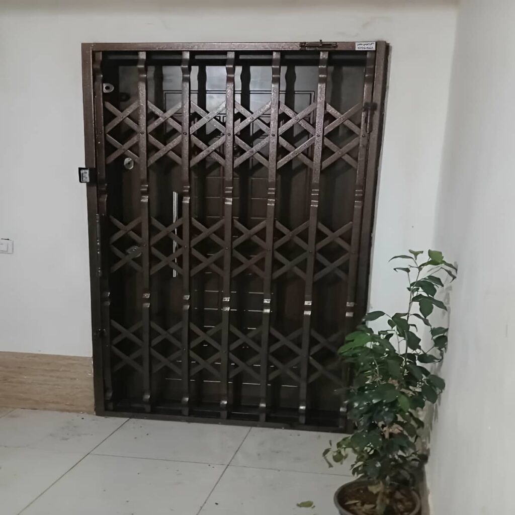 خرید درب آکاردئونی ویلا دوگل در ارومیه