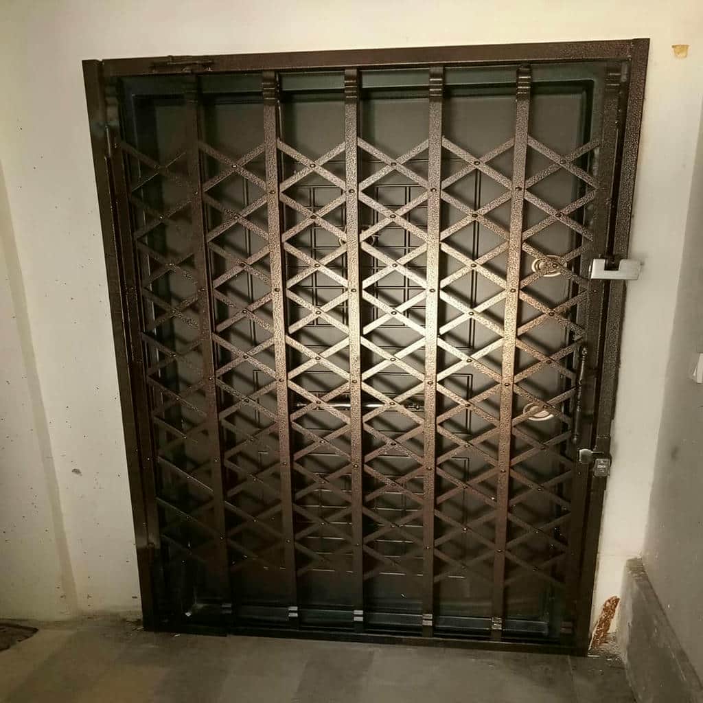 خرید درب آکاردئونی ویلا دوگل در دماوند
