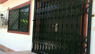 درب آکاردئونی ویلا در کرج