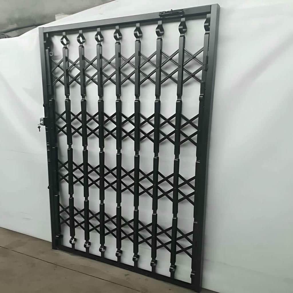 خرید درب آکاردئونی ویلا دوگل در محمودآباد