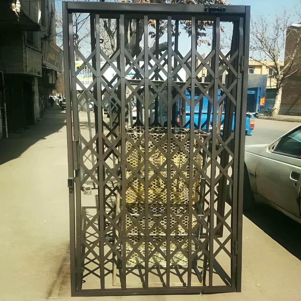 خرید درب آکاردئونی ویلا دوگل در بندر دیلم