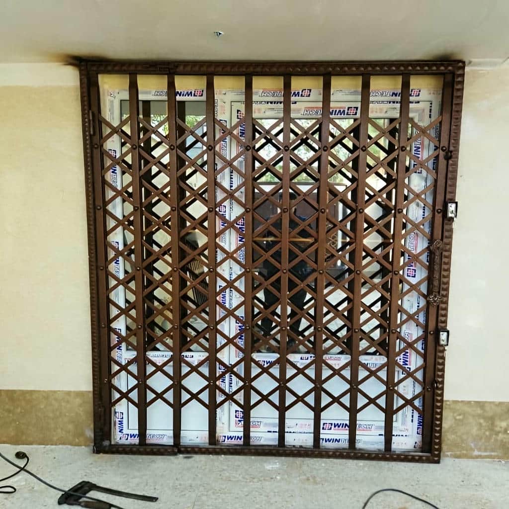 درب آکاردئونی ویلا در قزوین درب آکاردئونی ویلا در قزوین