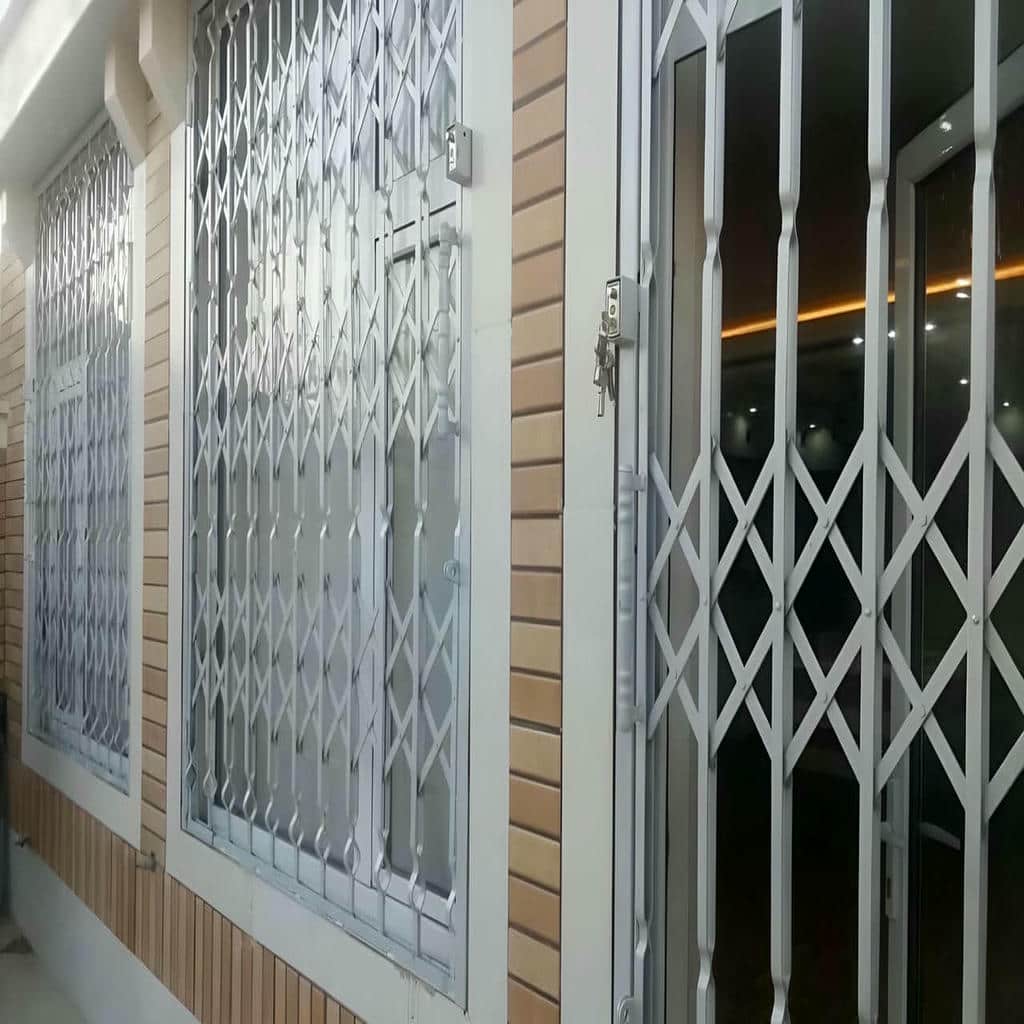 خرید درب آکاردئونی ویلا دوگل در نظرآباد