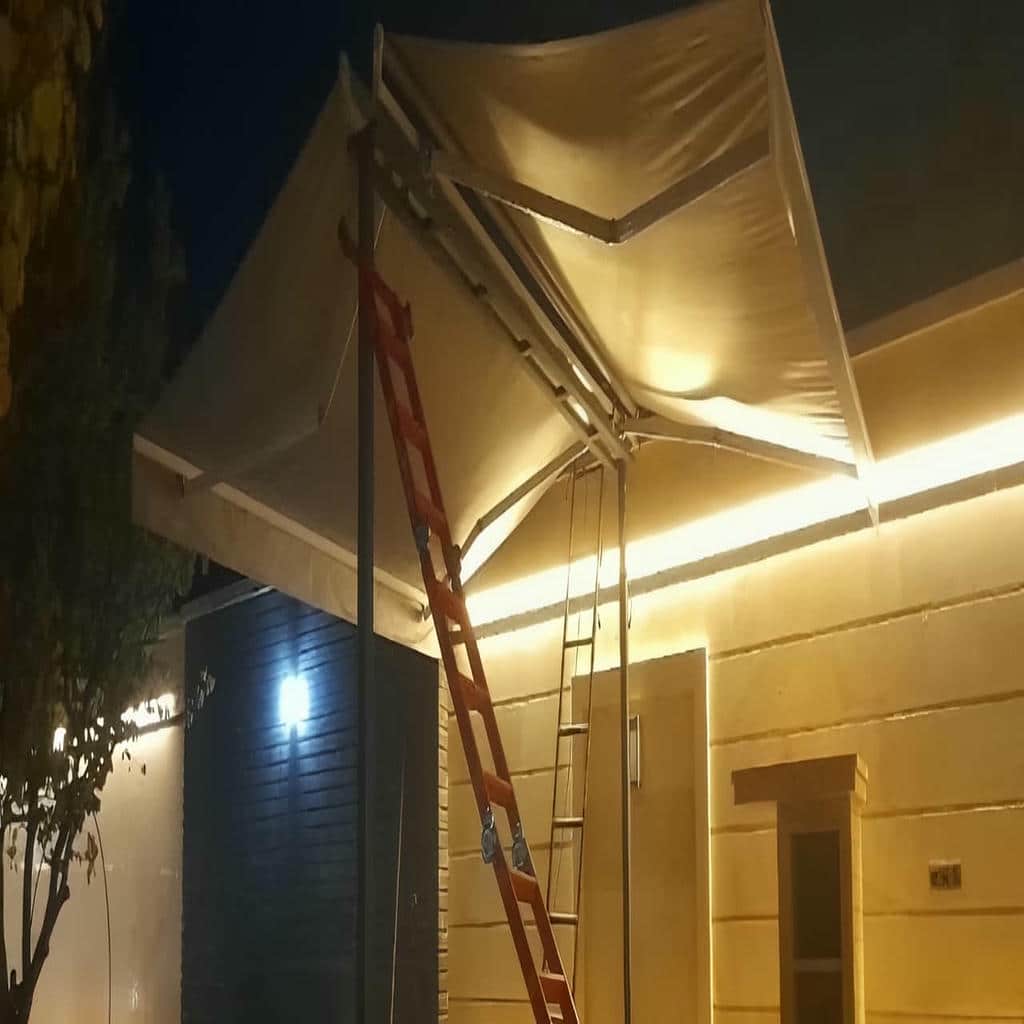 قیمت سایبان برقی ویلا پارکینگ در تبریز