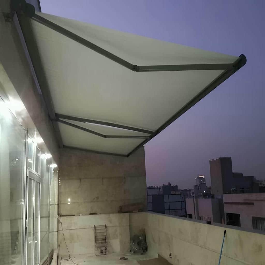 نصب سایبان برقی ویلا بالکن در لواسان