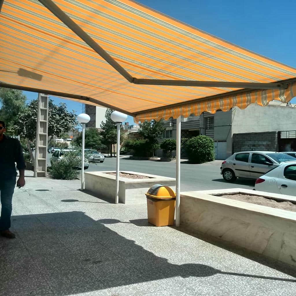 خرید سایبان برقی ویلا بازویی در سمنان
