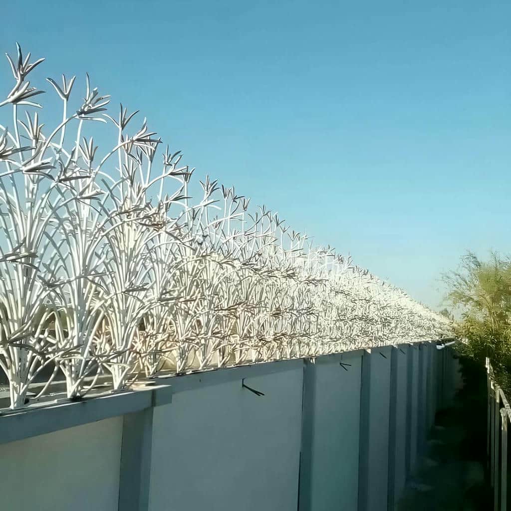 خرید حفاظ شاخ گوزنی دیوار ویلا در کرمانشاه