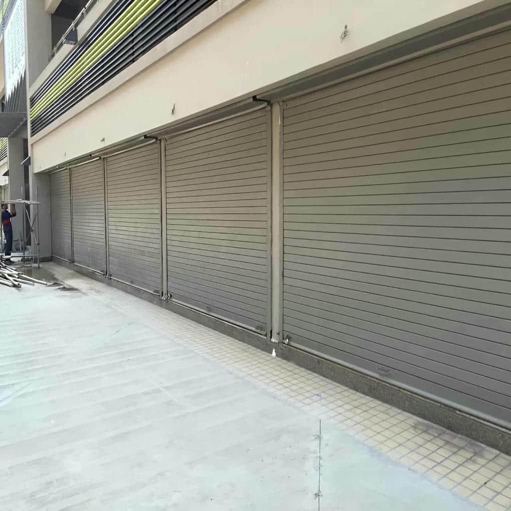خرید کرکره برقی ویلا پارکینگ در ساری