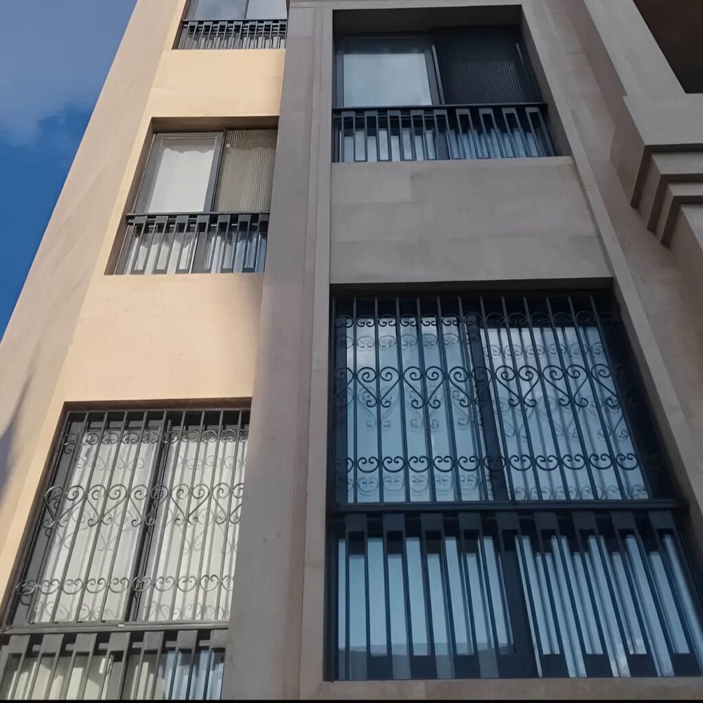قیمت حفاظ پنجره ویلا فرفورژه در آمل
