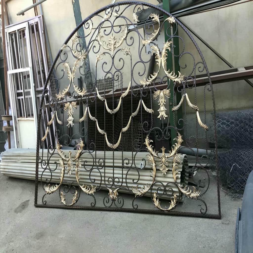 قیمت حفاظ پنجره ویلا ساده در کاشان