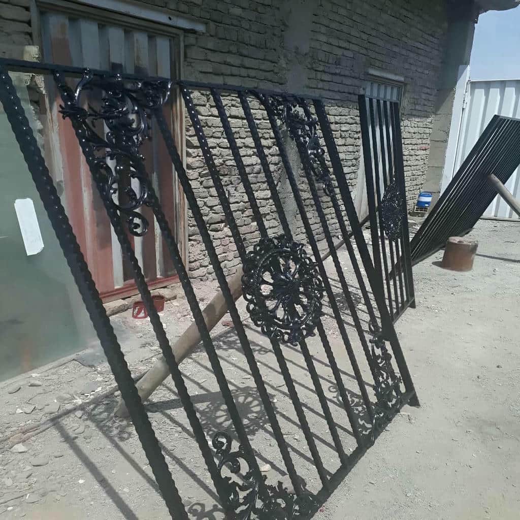 خرید حفاظ پنجره ویلا فرفورژه در رفسنجان