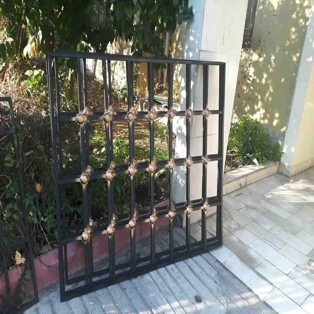 خرید حفاظ پنجره ویلا ساده در دماوند