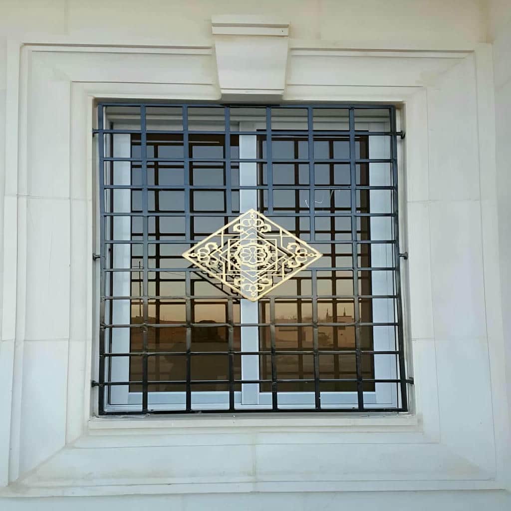 قیمت حفاظ پنجره ویلا ساده در ایلام