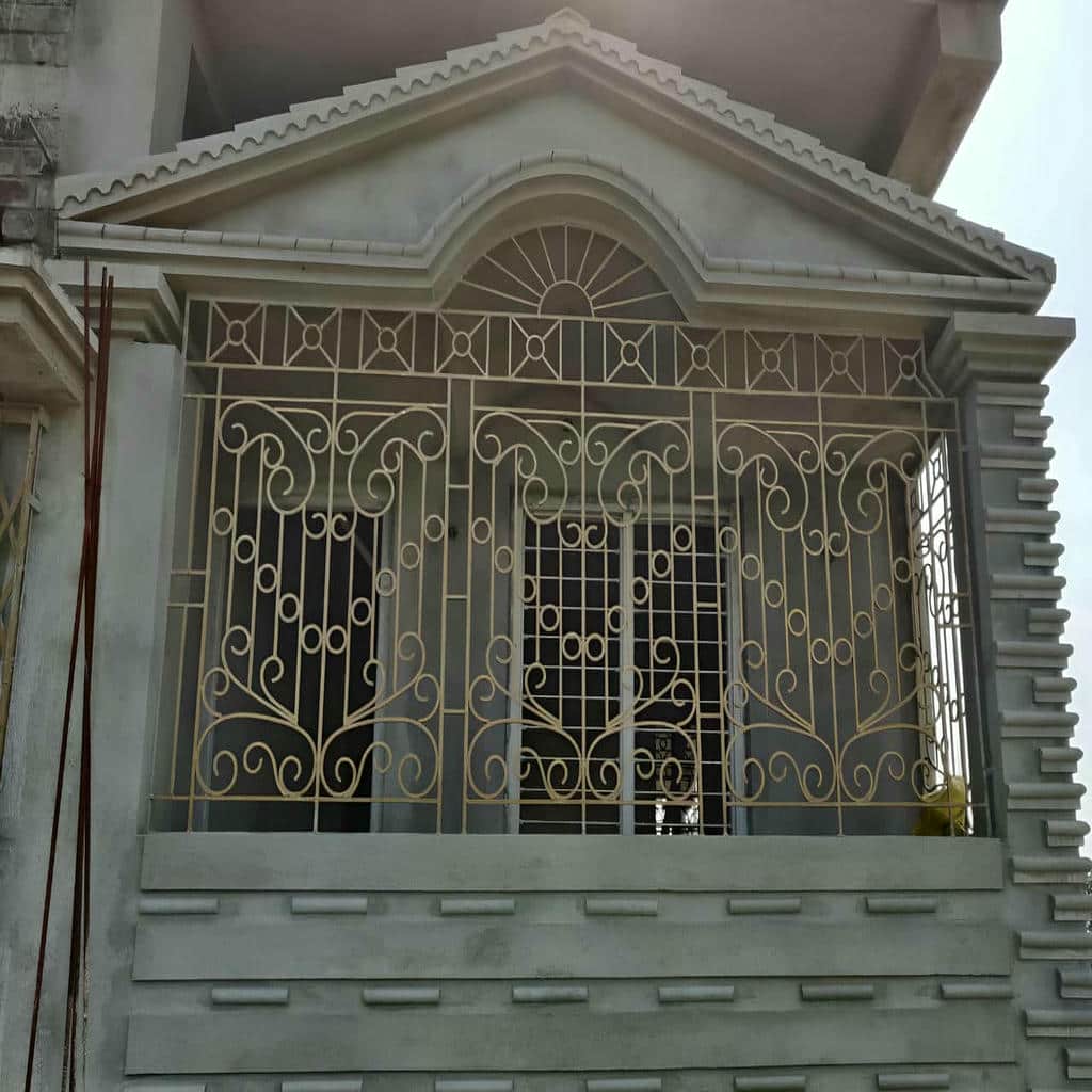 نصب حفاظ پنجره ویلا بازشو در مریوان