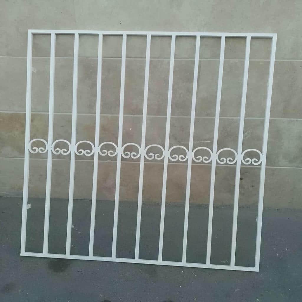 حفاظ پنجره ویلا در سنندج