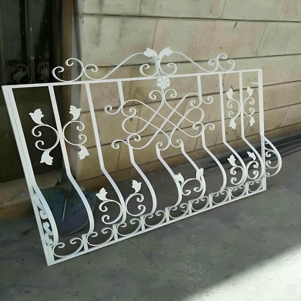 قیمت حفاظ پنجره ویلا ساده در سنندج