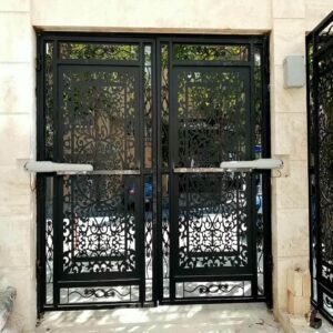 جک درب پارکینگ ویلا در باغ عباس‌آباد