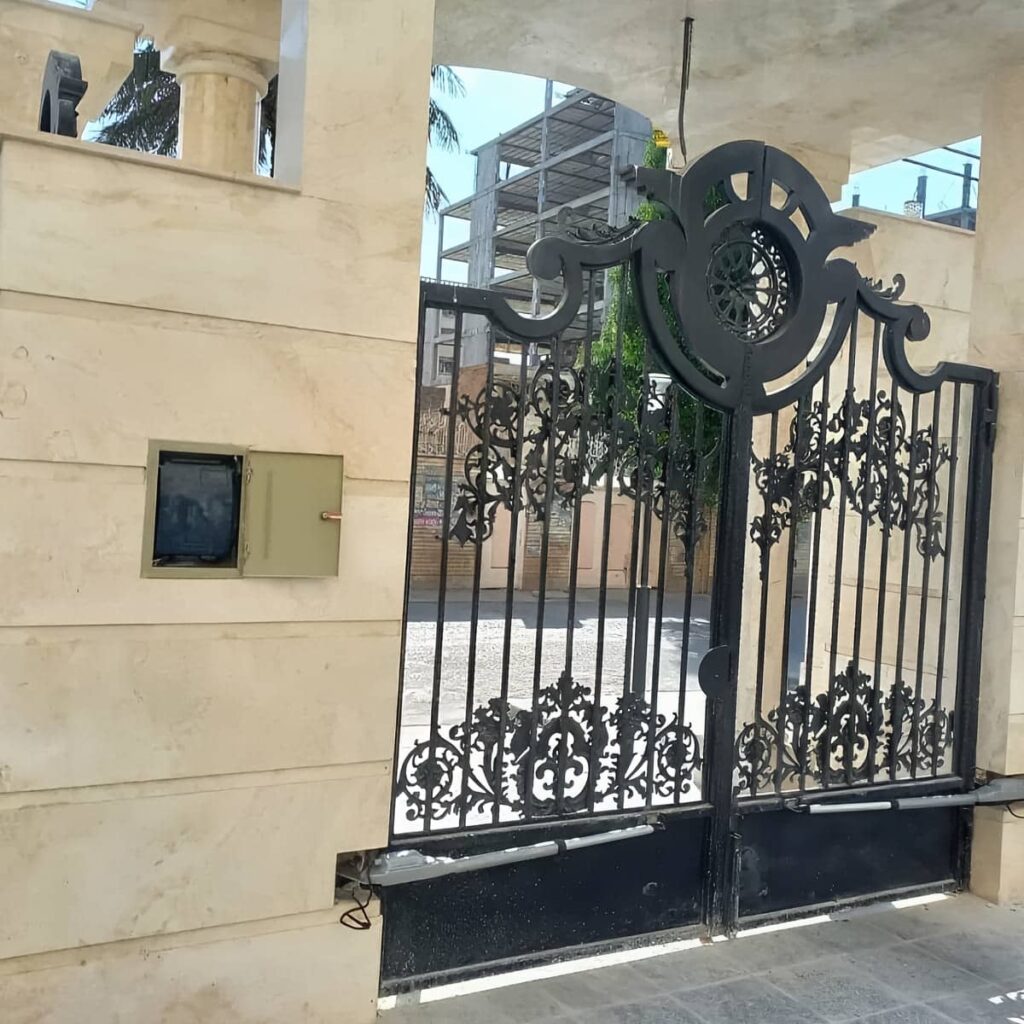 خرید جک درب پارکینگ ویلا بازویی در اردبیل