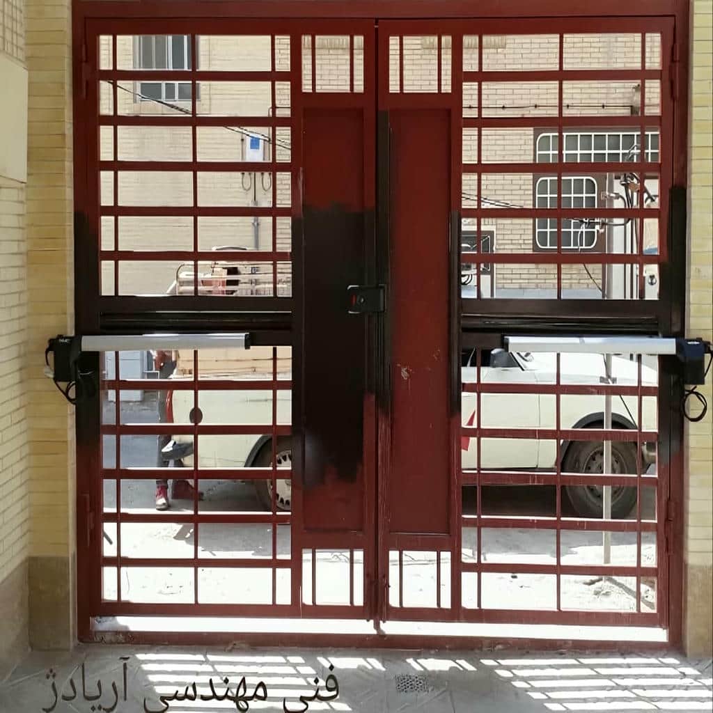 خرید جک درب پارکینگ ویلا بازویی هماهنگ با نما در کرج