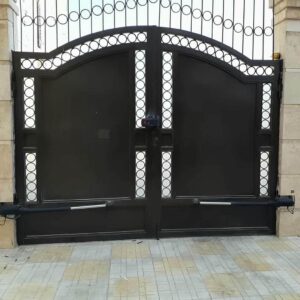 جک درب پارکینگ ویلا در بوشهر