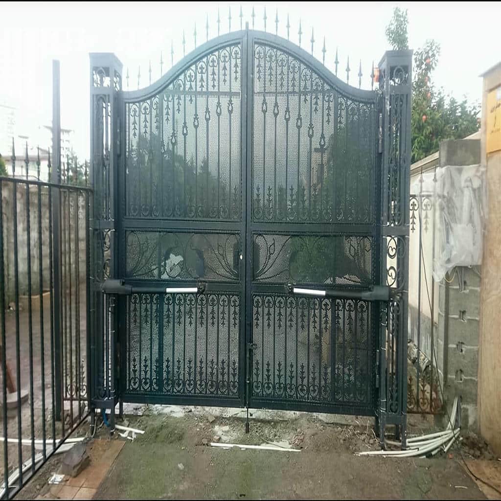جک درب پارکینگ ویلا در دماوند