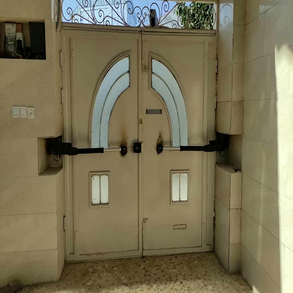 جک درب پارکینگ ویلا در محمودآباد