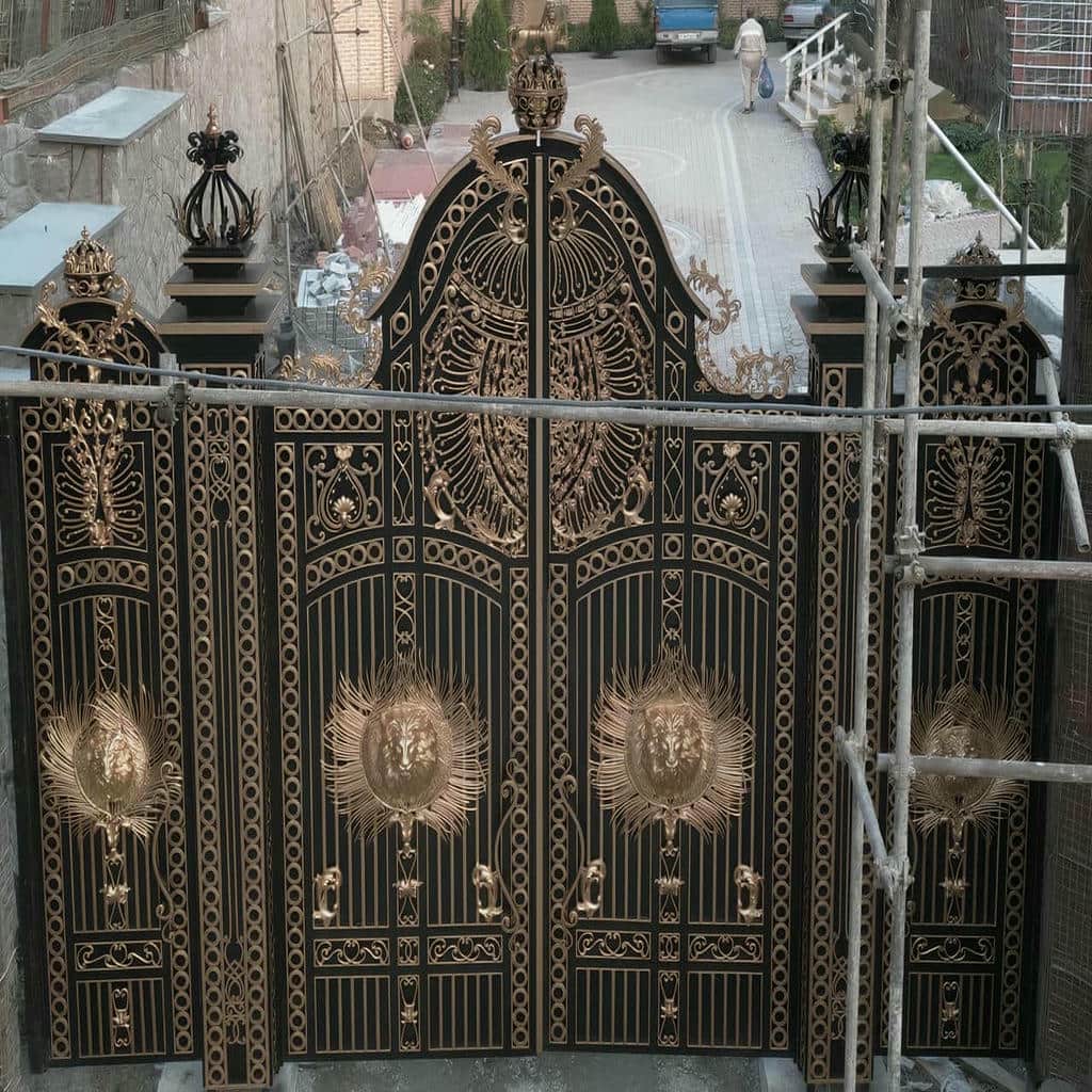کارخانه درب حیاط فرفورژه آهن باکیفیت در فیروزکوه