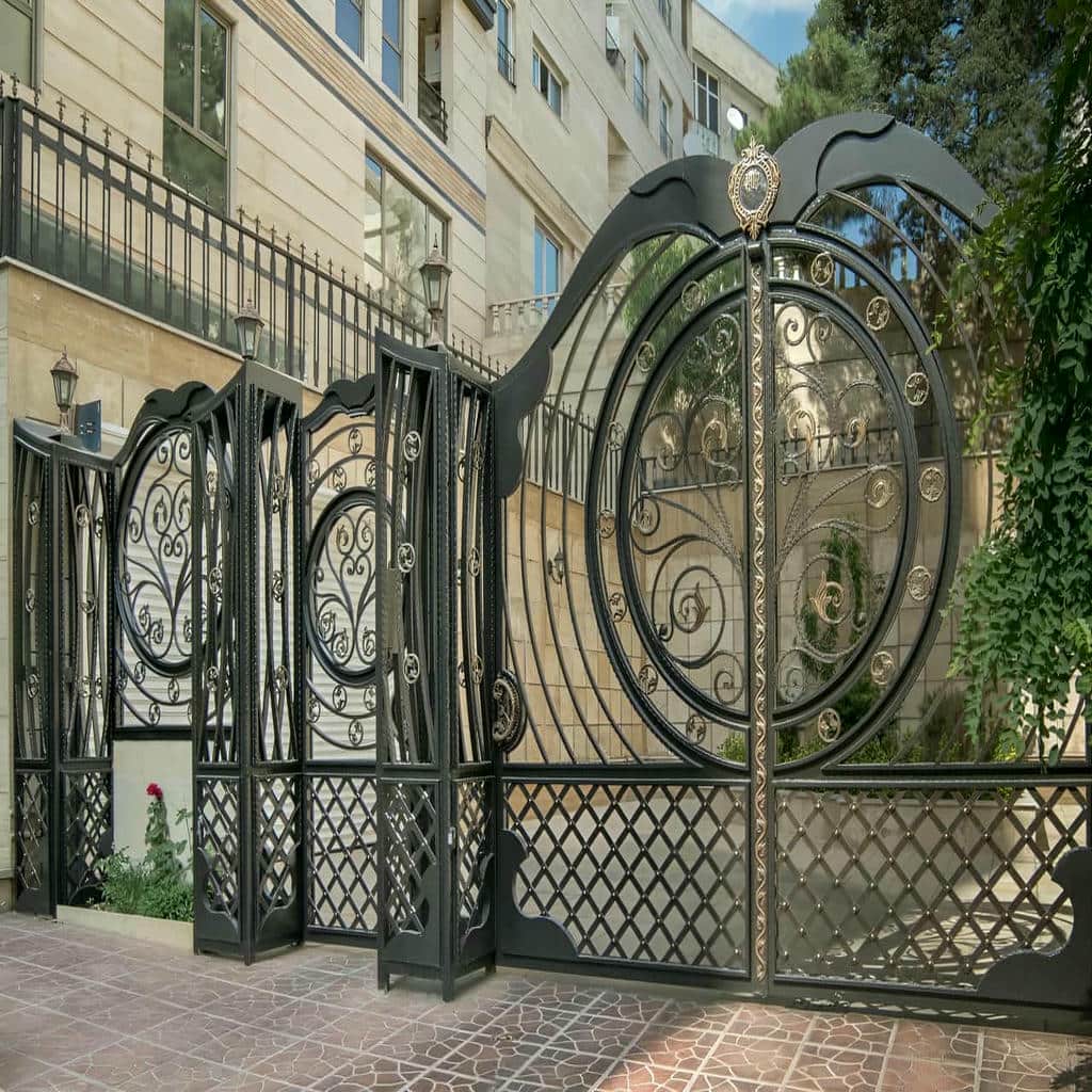 کارخانه درب حیاط فرفورژه مدرن در اراک