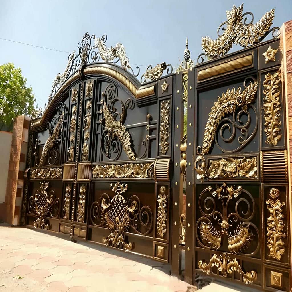 فروش درب حیاط فرفورژه آهن باکیفیت در دماوند