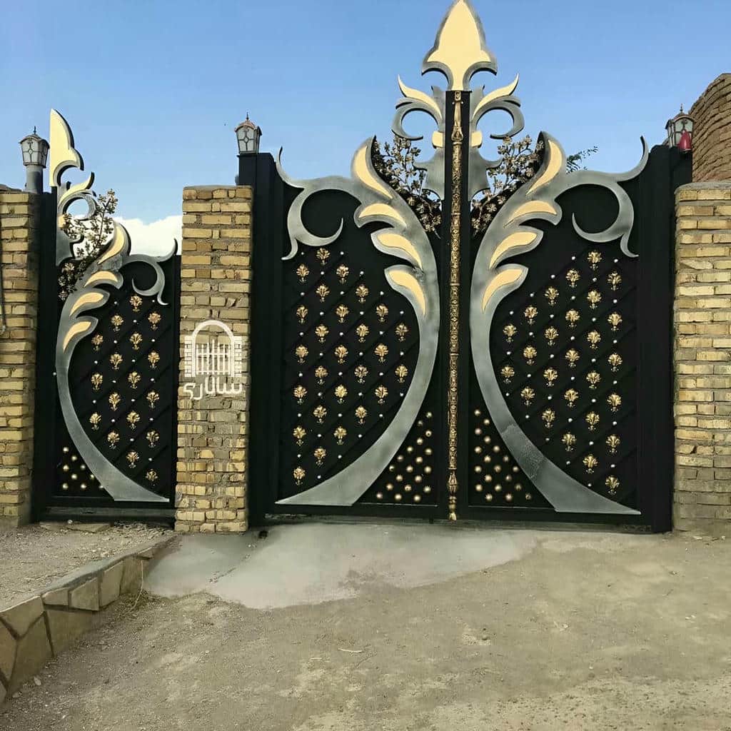 درب حیاط فرفورژه در قم