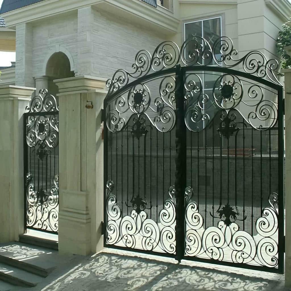 قیمت درب حیاط فرفورژه ورودی ویلا در شهرکرد
