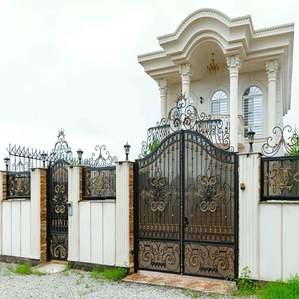 قیمت درب حیاط فرفورژه ساده در ساری