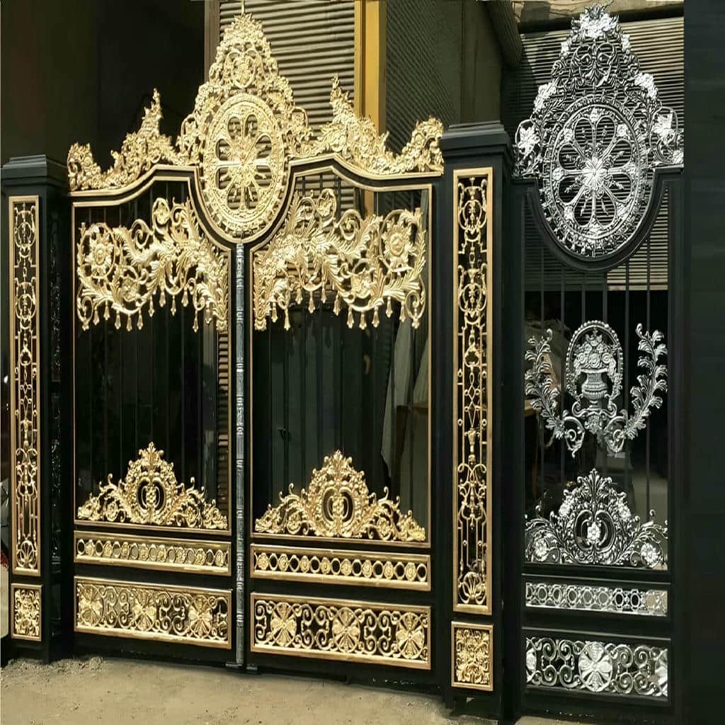 نصب درب حیاط فرفورژه مدرن در سبزوار