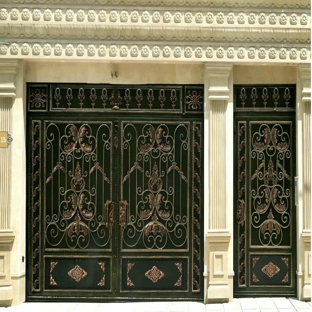 کارخانه درب حیاط فرفورژه پروفیل سنگین در باغ عباسآباد