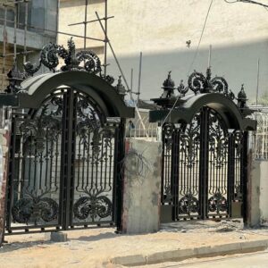 درب حیاط فرفورژه در مشهد