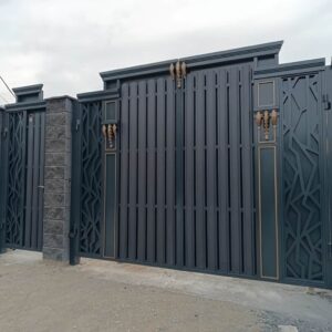 درب حیاط فرفورژه در سیرجان