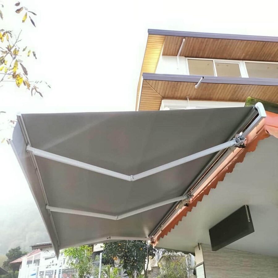 اجرای استاندارد سایبان برقی در فضاهای تجاری