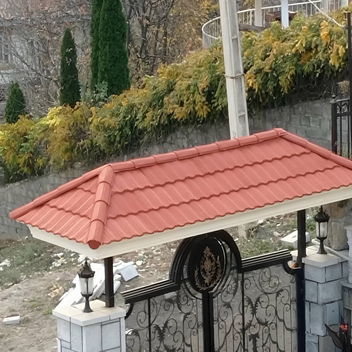 آردواز فلزی ویلا با جوشکاری تمیز فریم