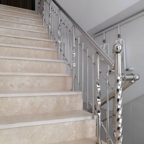 نرده استیل سفارشی اختصاصی