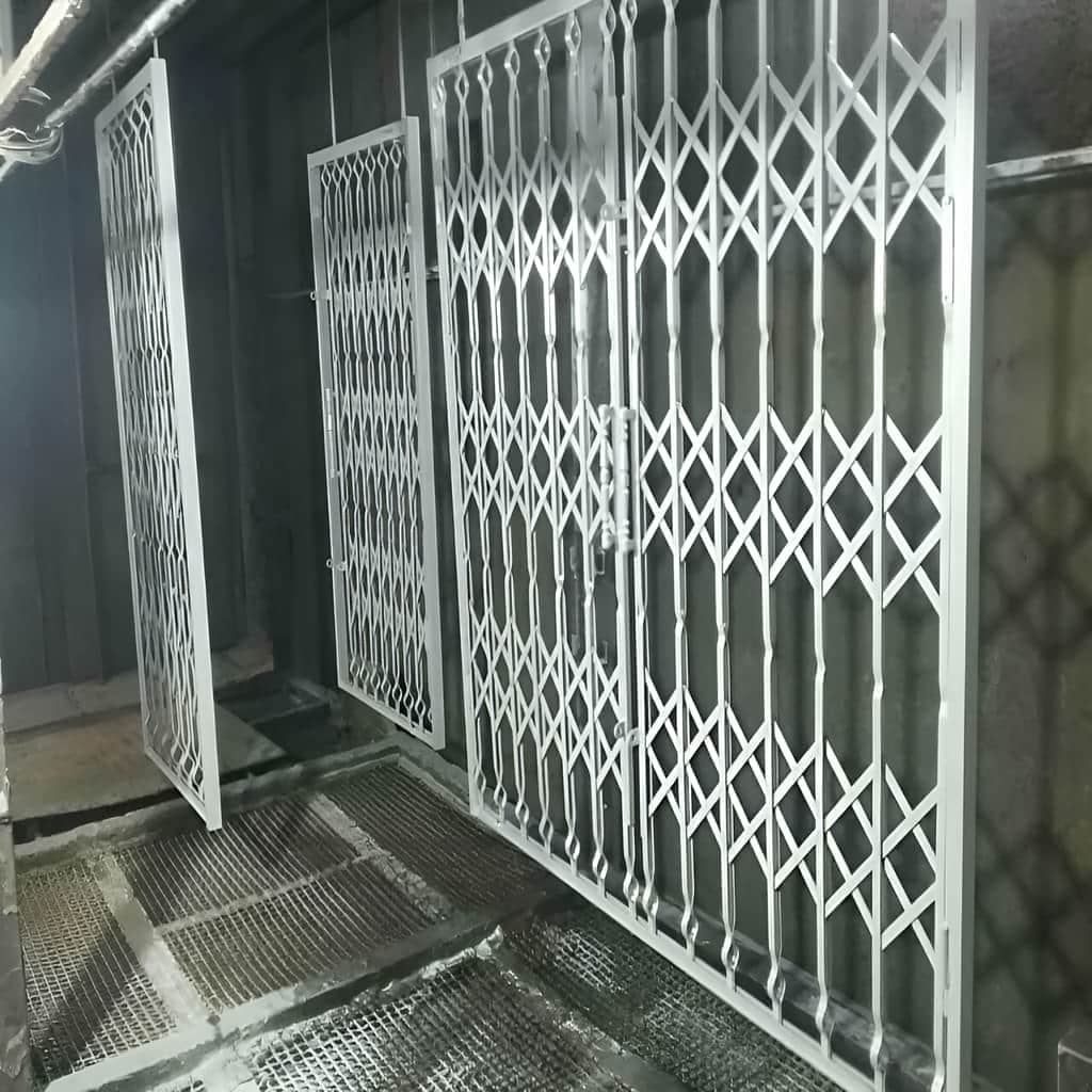 خرید حفاظ آکاردئونی آهنی سه لوزی با حرکت روان