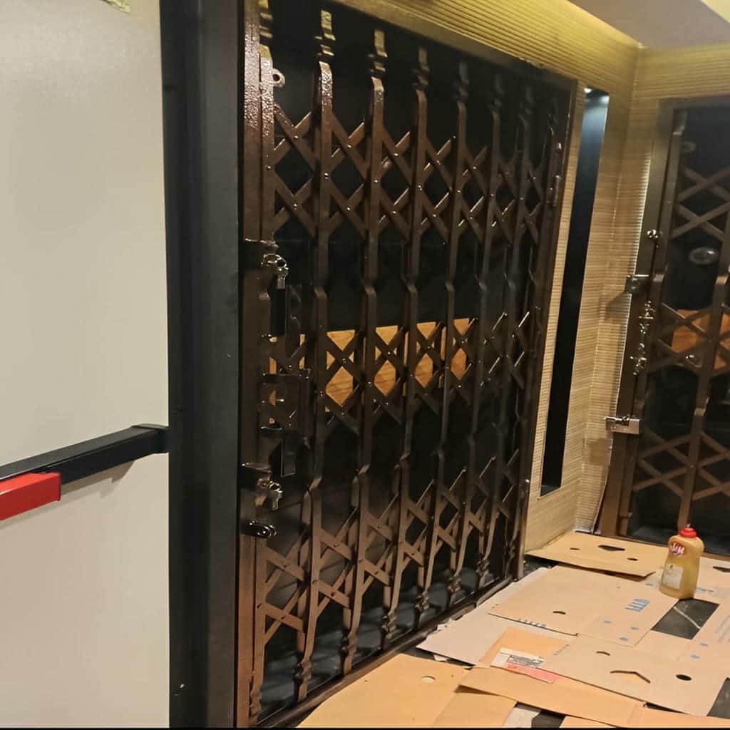 12 مدل درب آکاردئونی شیک قفل دار 12 مدل درب آکاردئونی شیک قفل دار