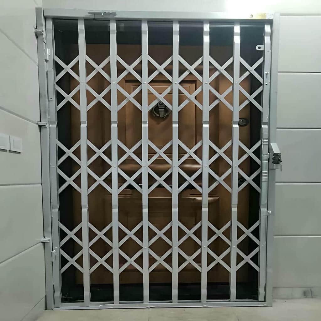 خرید حفاظ آکاردئونی کم جا راهرو با حرکت روان