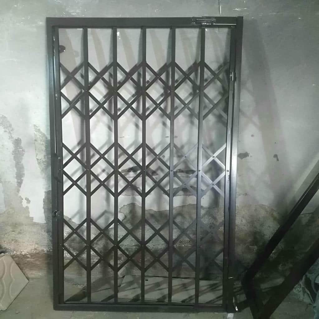 خرید حفاظ آکاردئونی ورودی مجتمع با حرکت روان