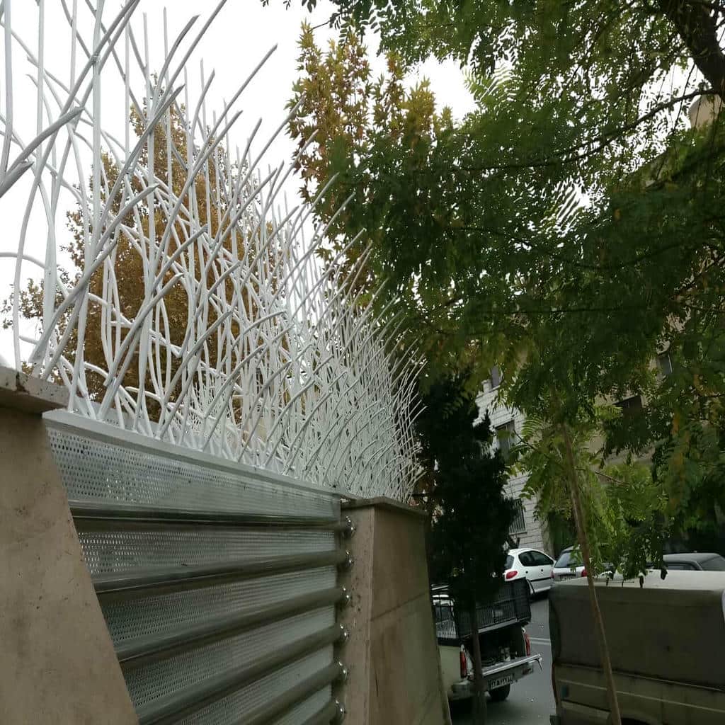 سفارش حفاظ شاخ گوزنی میلگرد خمکاری برای کنترل دسترسی